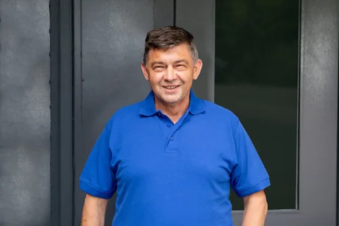 Cüneyt Erer — Carrosserie Lackiererei